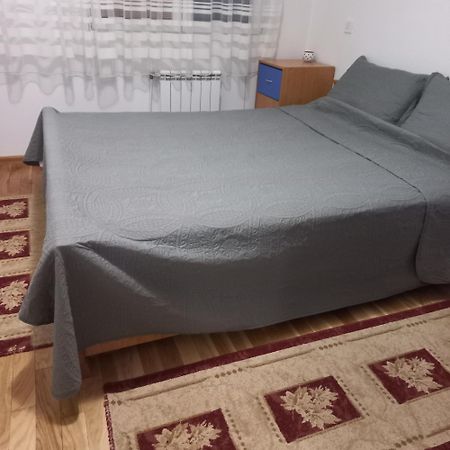 Cozy Skopje Retreat 2 Daire Dış mekan fotoğraf