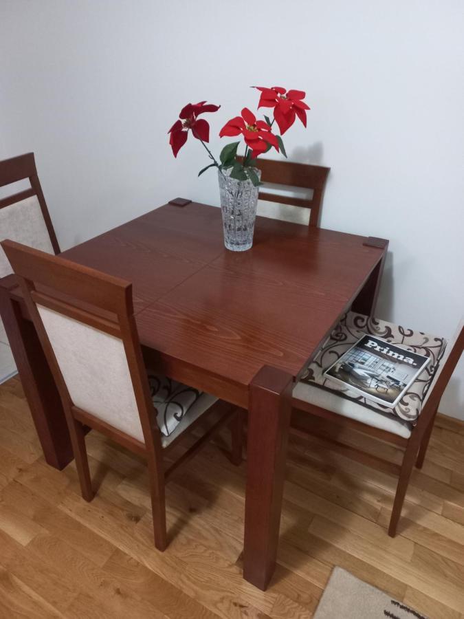 Cozy Skopje Retreat 2 Daire Dış mekan fotoğraf